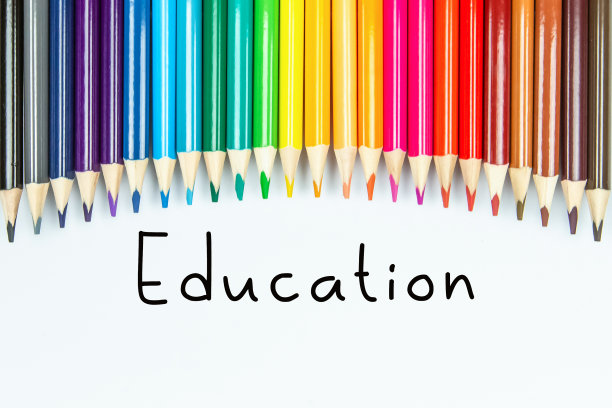 《教育》用彩色铅笔书写背景图片下载