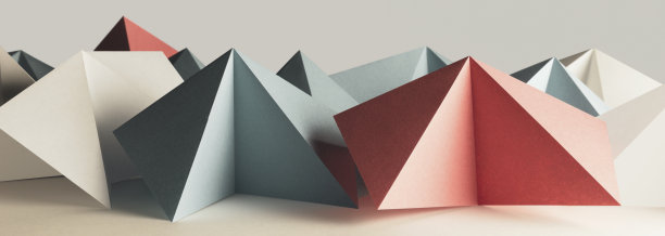 纸金字塔的特写图片下载