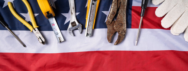 美国劳动节与工作工具的俯视图设计概念。图片下载