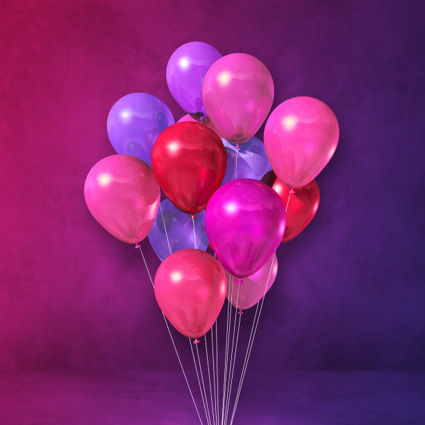 粉红色的气球串在紫色的背景墙上图片下载