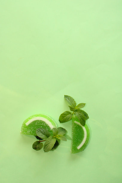 果冻糖果的颜色背景，薄荷绿色图片下载