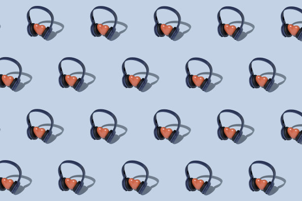 图案与耳机和心的概念听音乐与心。现代。图片下载