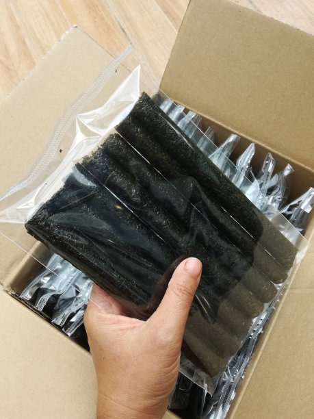 塑料袋里的海藻卷图片下载