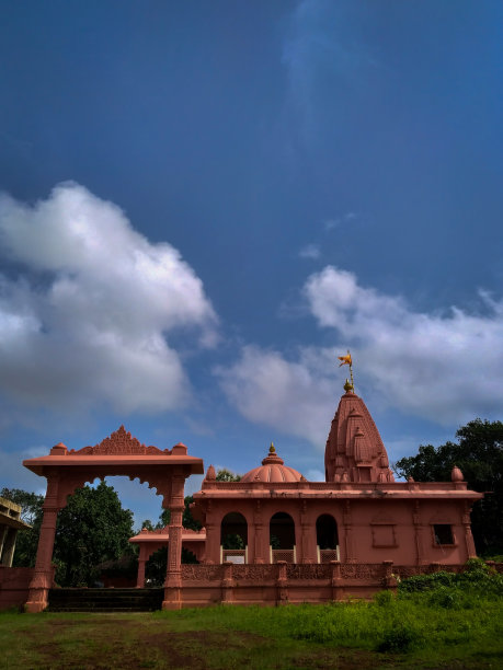 马哈拉施特拉邦一座美丽的印度教寺庙图片下载