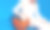 穿着木乃伊服装的孩子在蓝色背景下吃着南瓜篮子里的糖果图片下载