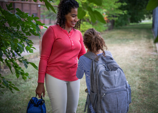 去学校图片下载