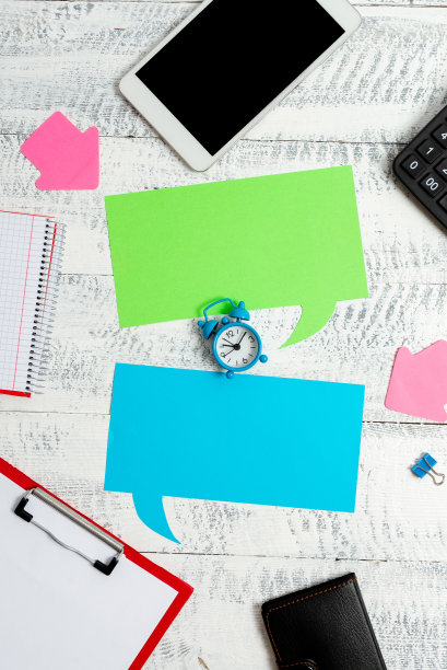 新的商业计划研究想法高效的时间管理写重要的笔记收集收集信息全球通信语音视频通话图片下载