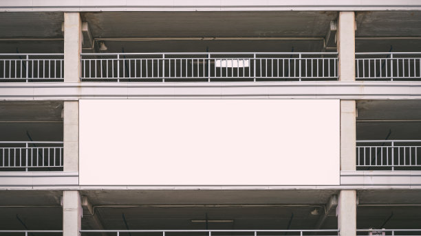 企业城市建筑与空白广告横幅图片下载