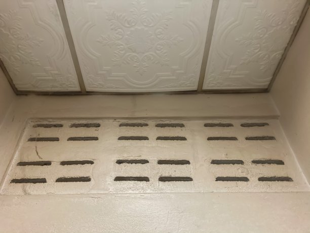 浴室的通风口图片下载