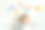 小女孩在室内玩自己用彩色粘土制作的玩具行星图片下载