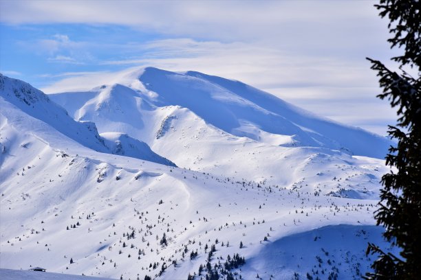 雪山图片下载