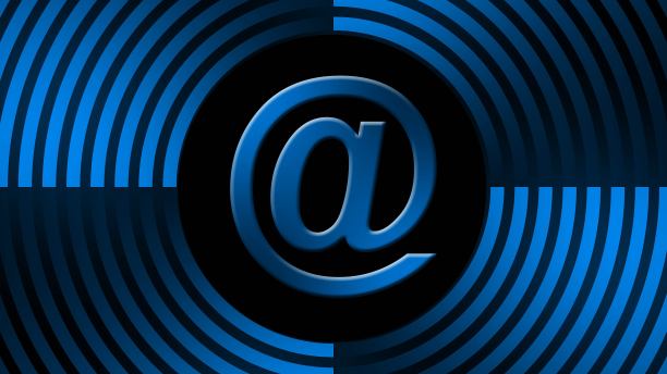 圆形线条中心的AT标志-黑色背景上蓝色的图形元素-信息技术软件计算机程序图片下载