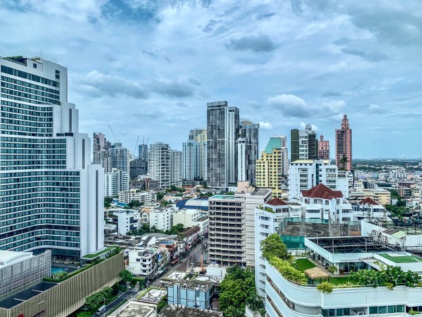 曼谷的现代建筑图片下载