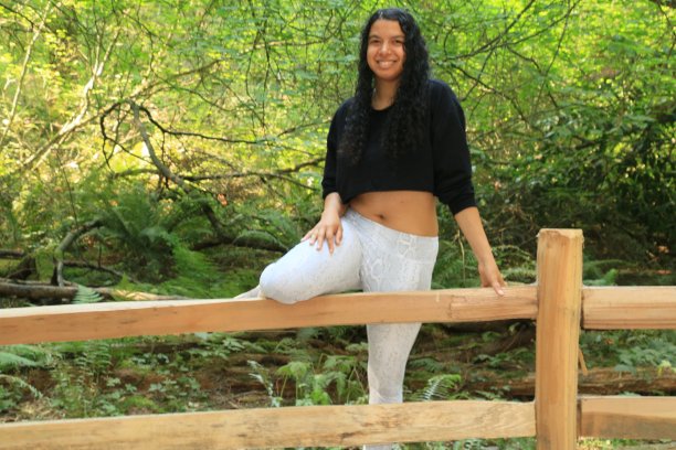 爬围墙图片下载