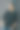 男人穿着黑色的空白t恤，上面有你的标志或设计的空间。模拟了图片下载
