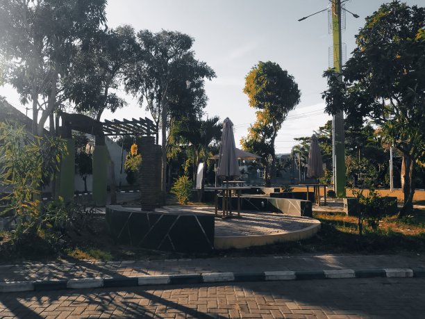 下午晚些时候图片下载