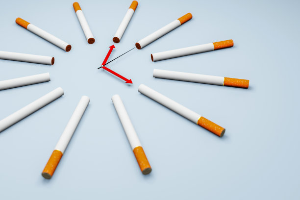 香烟做的钟图片下载