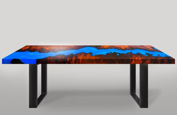 500px照片ID: 1025457621 -桌子现代风格由红木树瘤条纹腿由钢在地板灰色背景图片下载