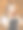 手持啤酒杯的美丽金发女人，2021啤酒节概念图片下载