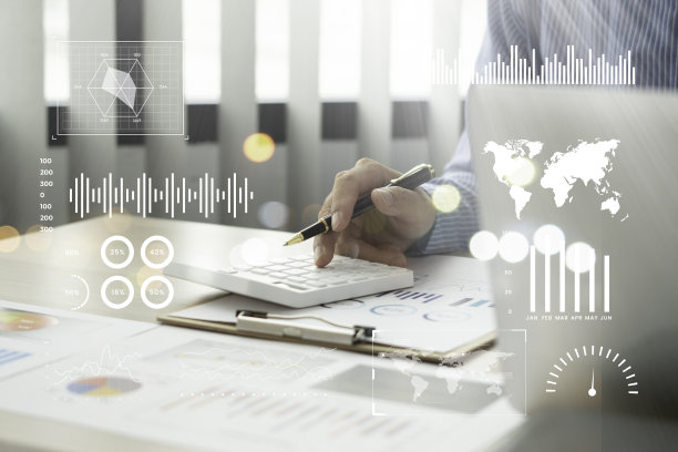 商人分析销售数据和经济增长图表。商业策略。抽象的图标。股票市场。数字营销。图片下载