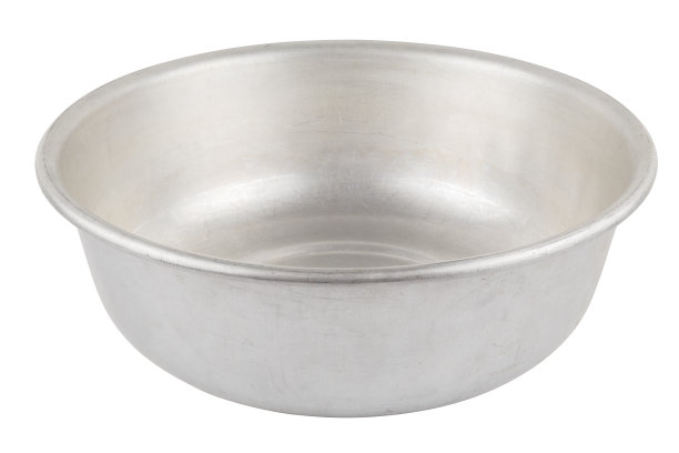 使用裸铝盆孤立在白色背景图片下载