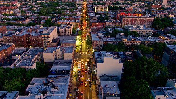 无人机拍摄的《暮光之城》诺斯特兰德大道图片下载