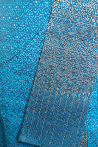 丝绸的裙子图片下载