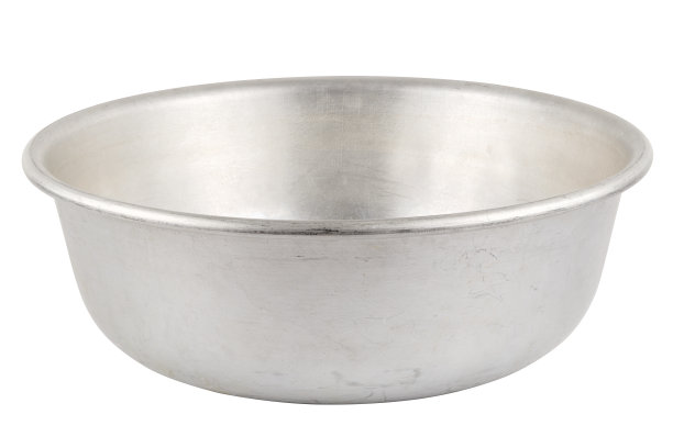 使用裸铝盆孤立在白色背景图片下载