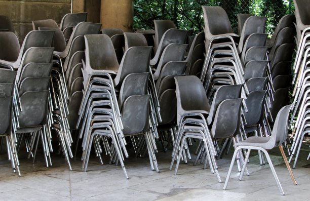 塑料椅子图片下载