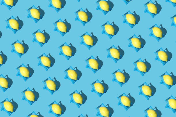 柠檬和躺椅的创意图案。图片下载