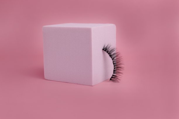 眼睛睫毛图片下载