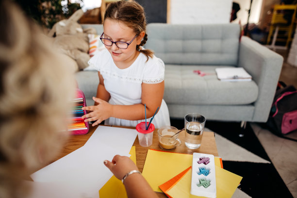 援助之手图片下载