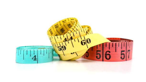 胶带测量隔离在白色背景上。图片下载
