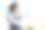 肖像亚洲男孩穿西装在商业区都市都市，生活方式小孩小孩人的概念图片下载