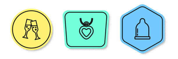 镶有心形玻璃香槟项链图片下载