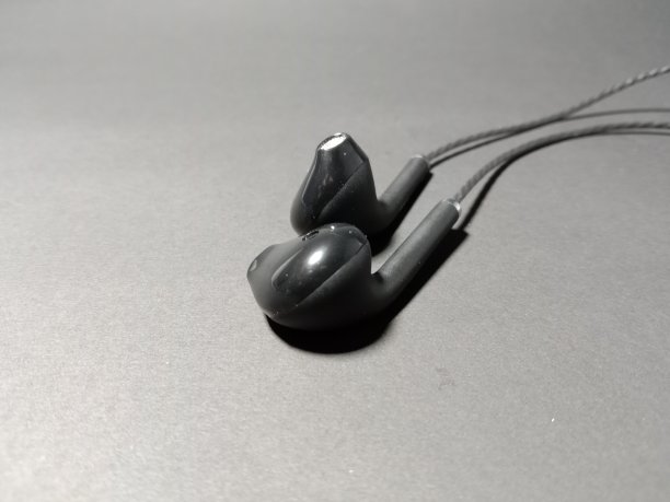 一个耳机图片下载