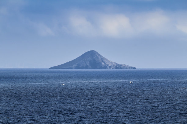 穆尔西亚卡波德帕洛斯的蚂蚁岛图片下载