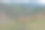 一个女人和她的儿子站在丘里什曼河山谷的视点上图片下载