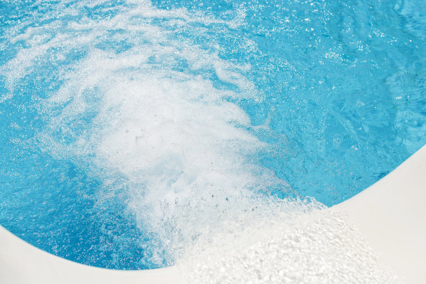 滑梯的水泡沫图片下载