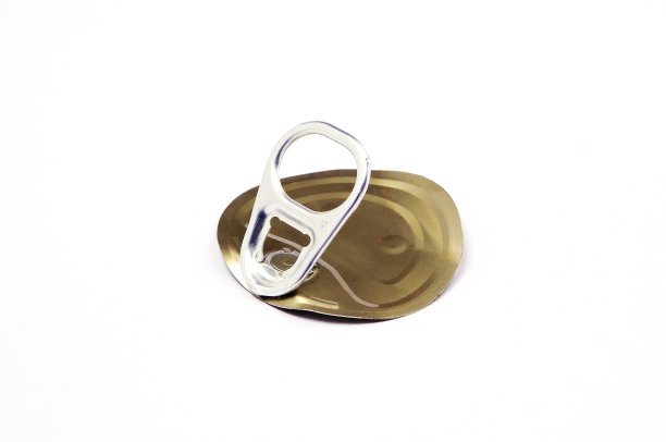 在白色背景上打开的罐头图片下载