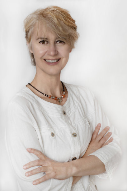 中年妇女肖像图片下载