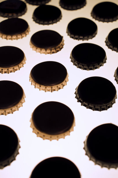 啤酒瓶盖图片下载