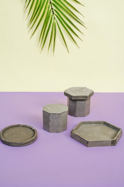 化妆品背景的产品介绍。具体的讲台。图片下载