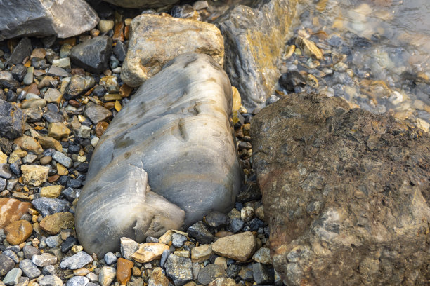 鹅卵石的石头图片下载