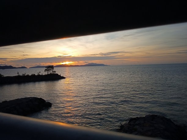 乡村美丽的日落图片下载