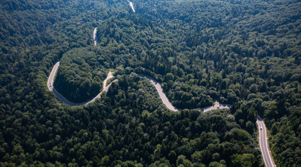 山路鸟瞰图图片下载