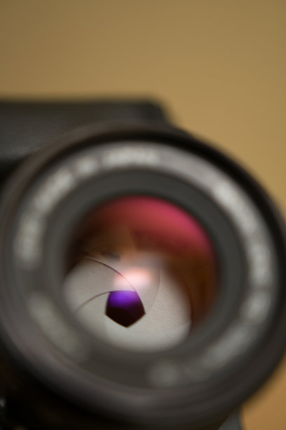 相机镜头光圈的特写。图片下载