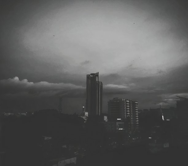 在天空中图片下载