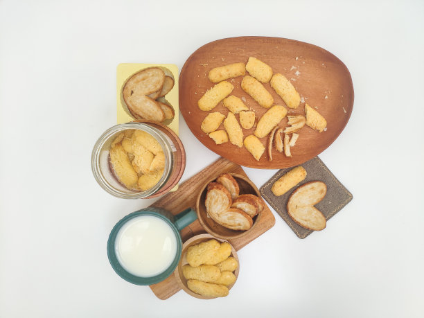 饼干和牛奶图片下载