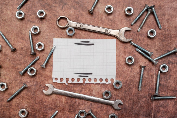 新想法，维修计划的头脑风暴，维修方案，施工项目，创造性思维螺母和螺栓模式，工具箱工具图片下载